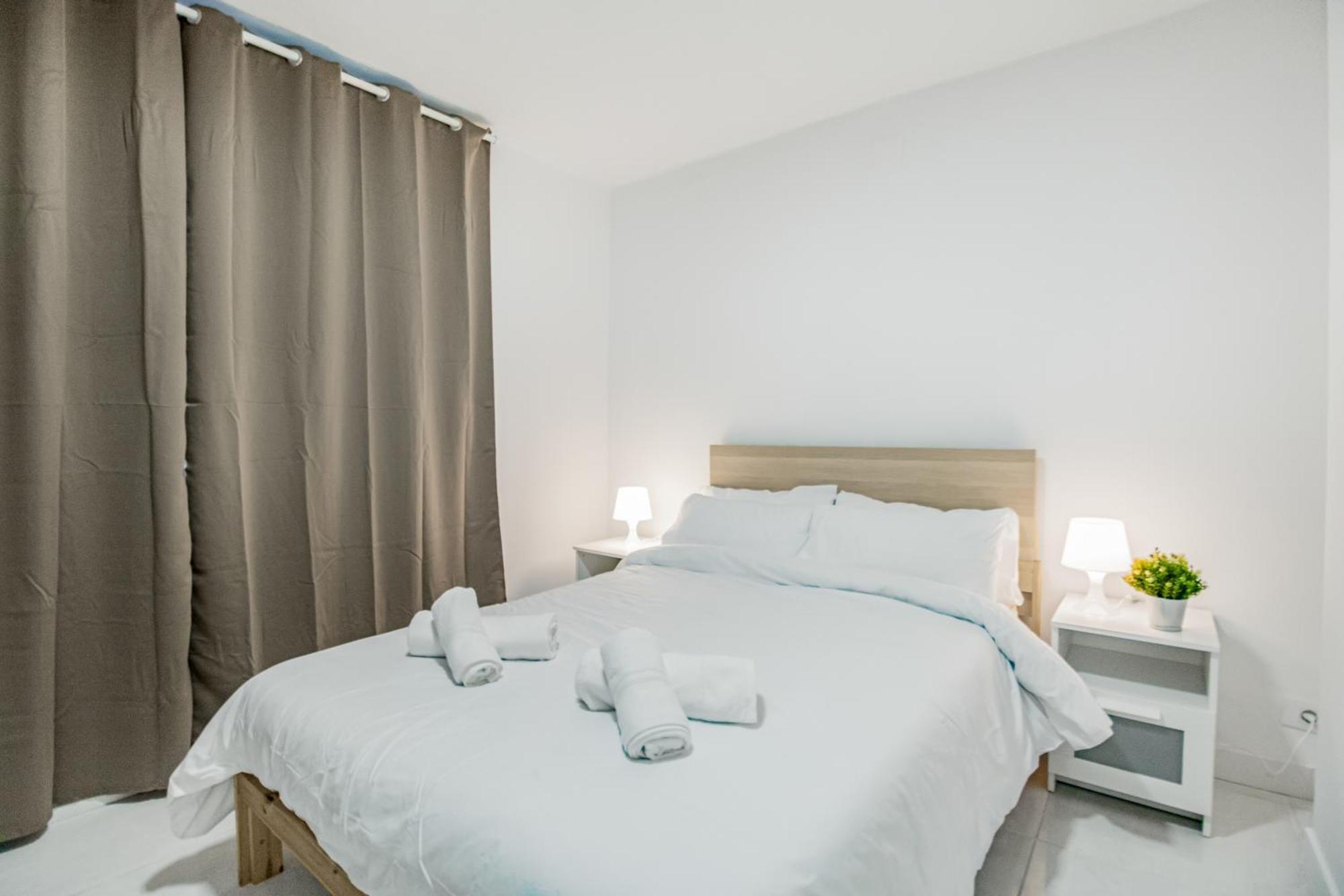 Las Palmas Comfort Rooms エクステリア 写真