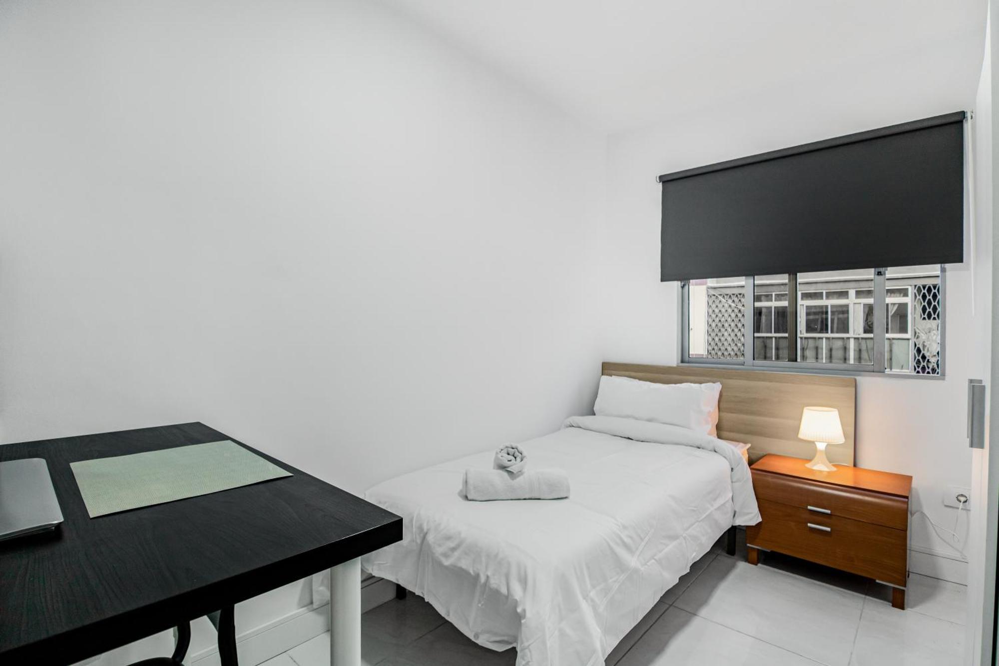 Las Palmas Comfort Rooms エクステリア 写真